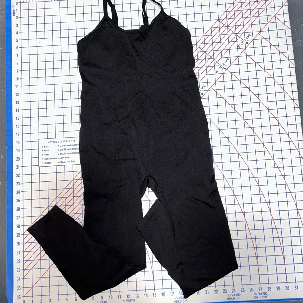 Pink Victoria’s Secret Soft seamless workout onesie adjustable Strap Bodysuit - Picture 5 of 12